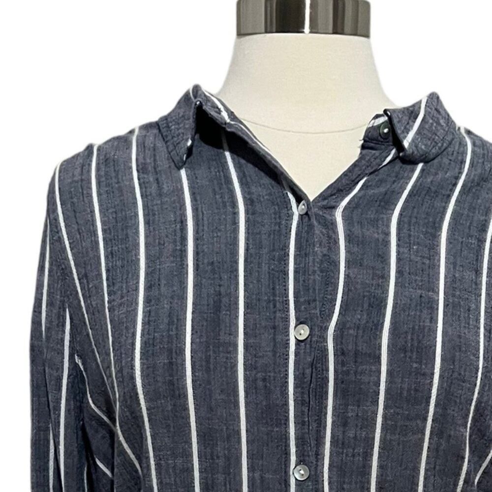 KIM ROGERS Striped Button Up Top - Picture 2 of 8
